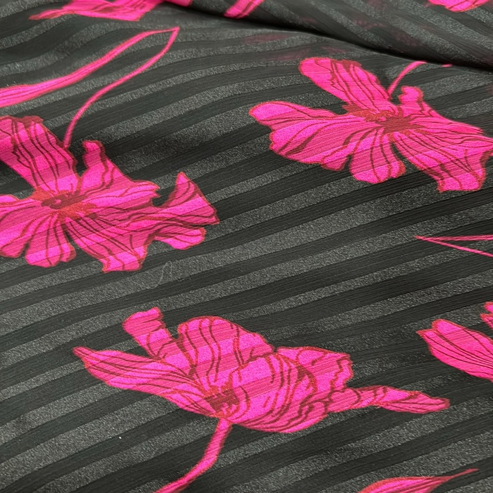 NEW Banana Republic Beautiful floral skirt,new,without tags